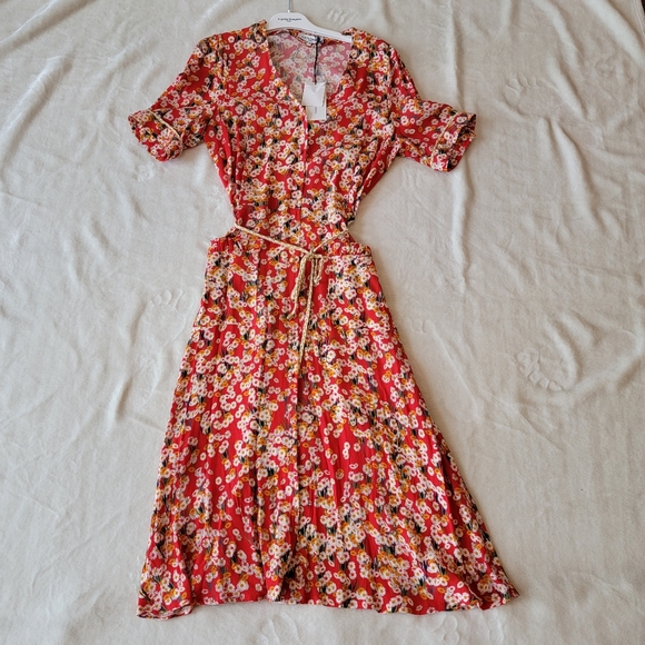 La Petite Francaise Ressource Front Pocket Ruffle Floral Dress - Picture 4 of 11
